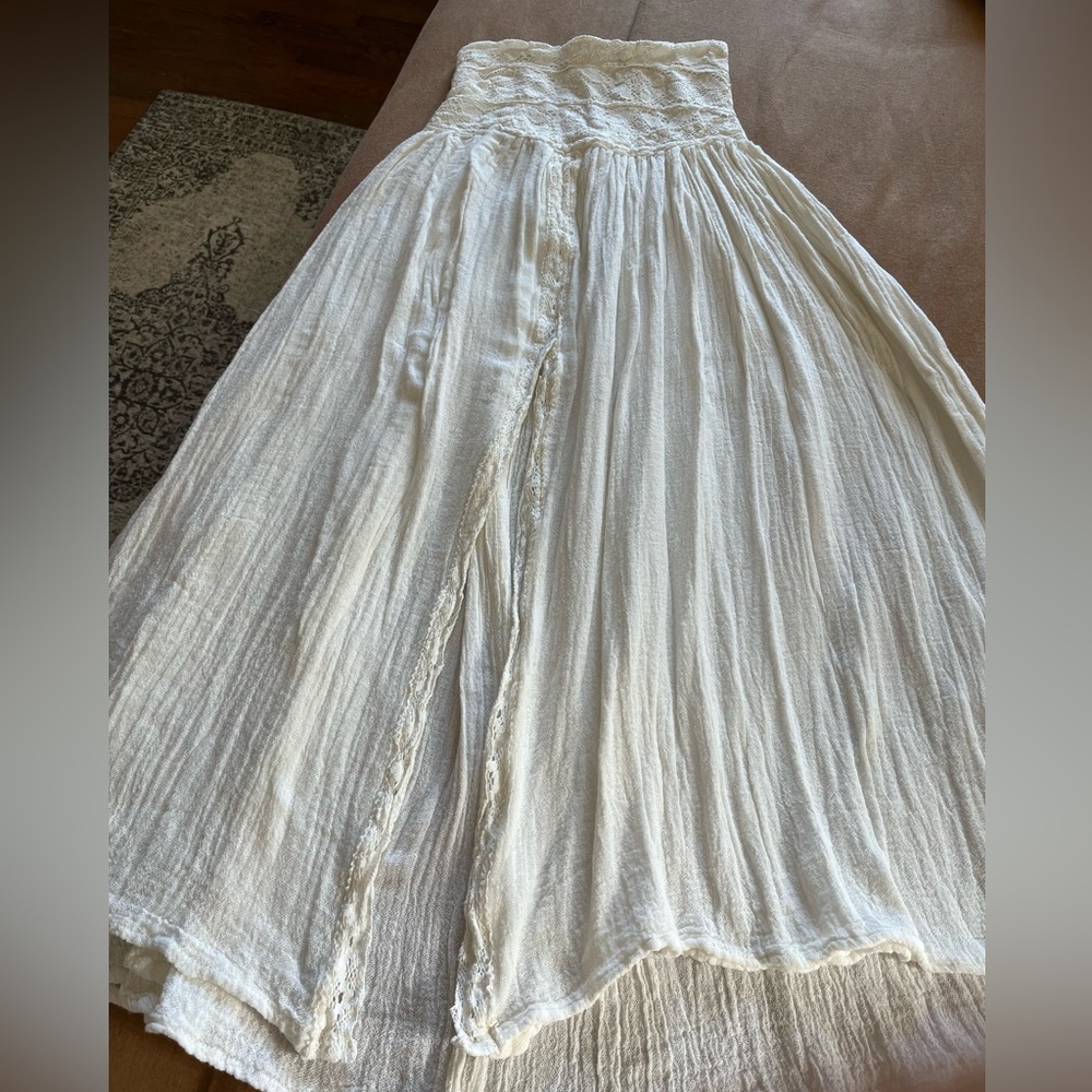 Jens Pirate Booty sacred earth skirt